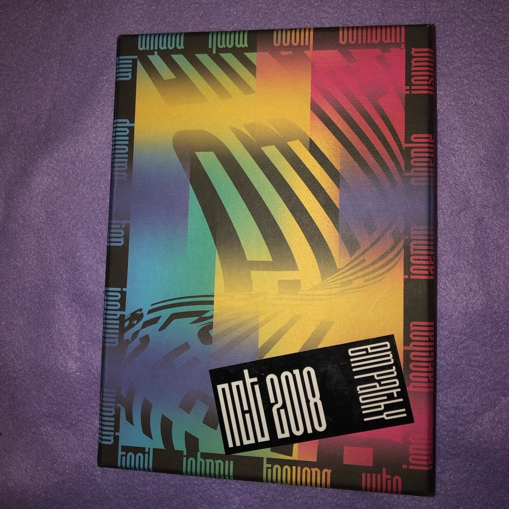 Nct 2018 empathy album. (Used)